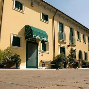 2* Hotel Corte Antica